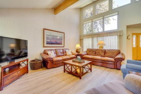 Superb Park City Escape with Deck, Walk to Ski Lift!